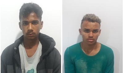 Dois jovens foram presos em Carlos Chagas, interior de Minas Gerais, por roubo consumado. Eles usaram um simulacro de arma de fogo para cometerem o crime.