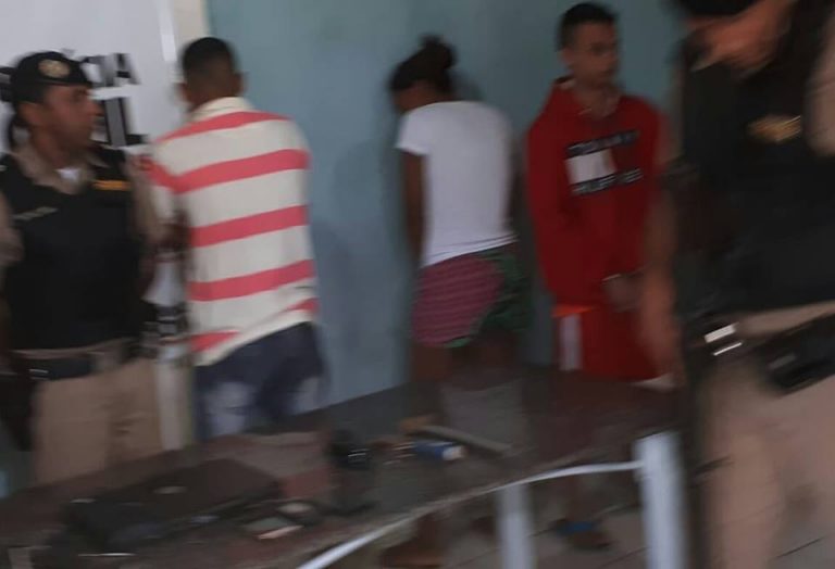 PC e PM prendem 04 pessoas em operação conjunta realizada em Nanuque e Serra dos Aimorés.