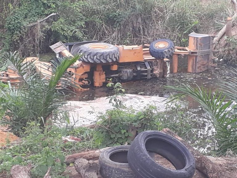 Operador de máquinas morre em acidente com trator no bairro Sete de Setembro em Nanuque.