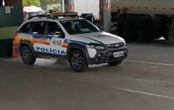 Policial Militar de Minas Gerais é procurado por subtrair armas do Pelotão de Machacalis no Vale do Mucuri.